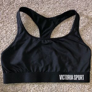 Victoria sport sports bra